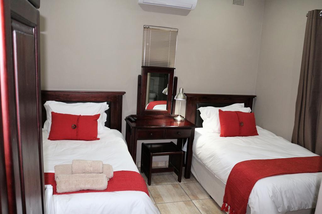 Hummingbird'S Nest Hotel Mbombela Exterior photo