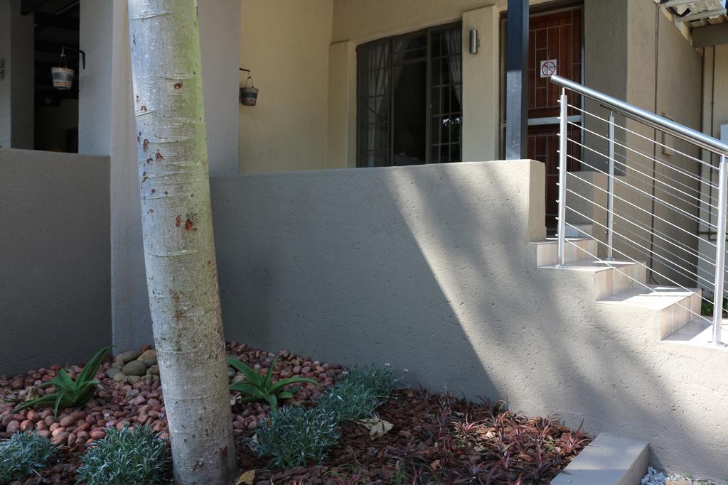 Hummingbird'S Nest Hotel Mbombela Exterior photo