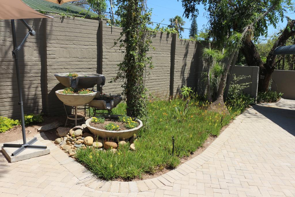 Hummingbird'S Nest Hotel Mbombela Exterior photo